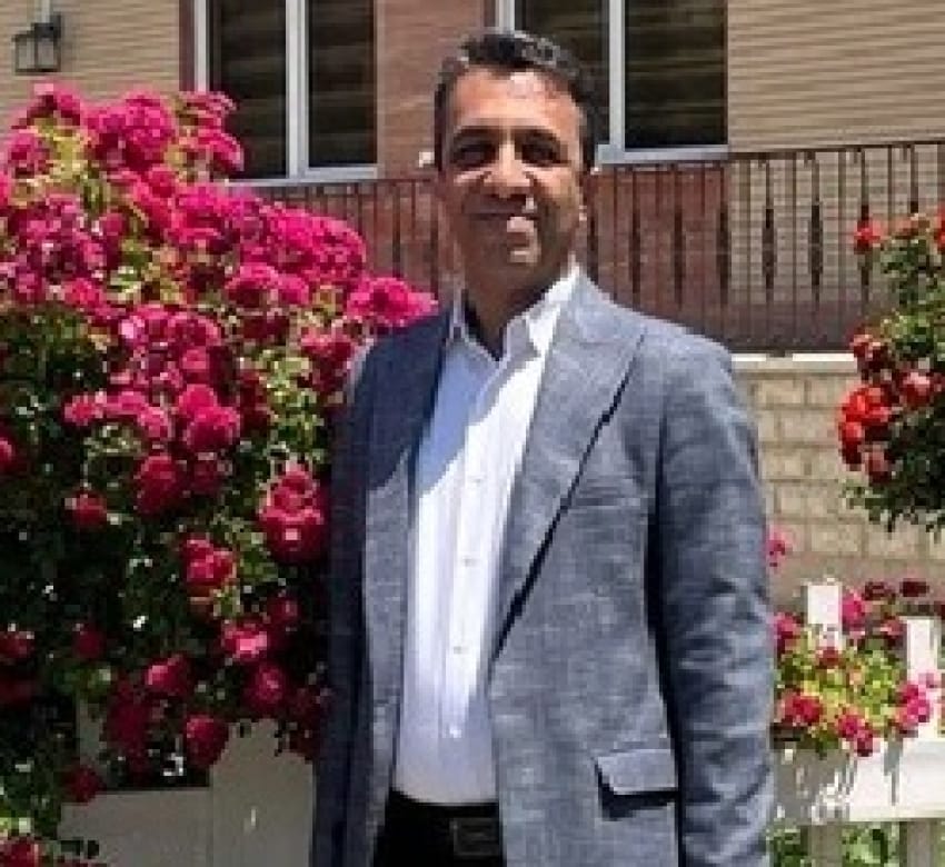 دکتر-عادل-قاری